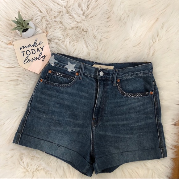 gap super high rise shorts